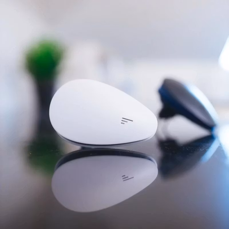 Insektskremmer – svart/hvit