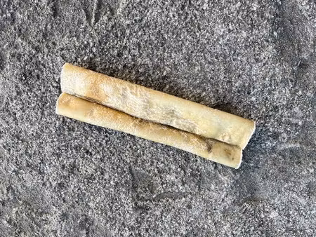Tuggben nötrulle 20-22 cm (prenumeration 4 tuggben per månad)