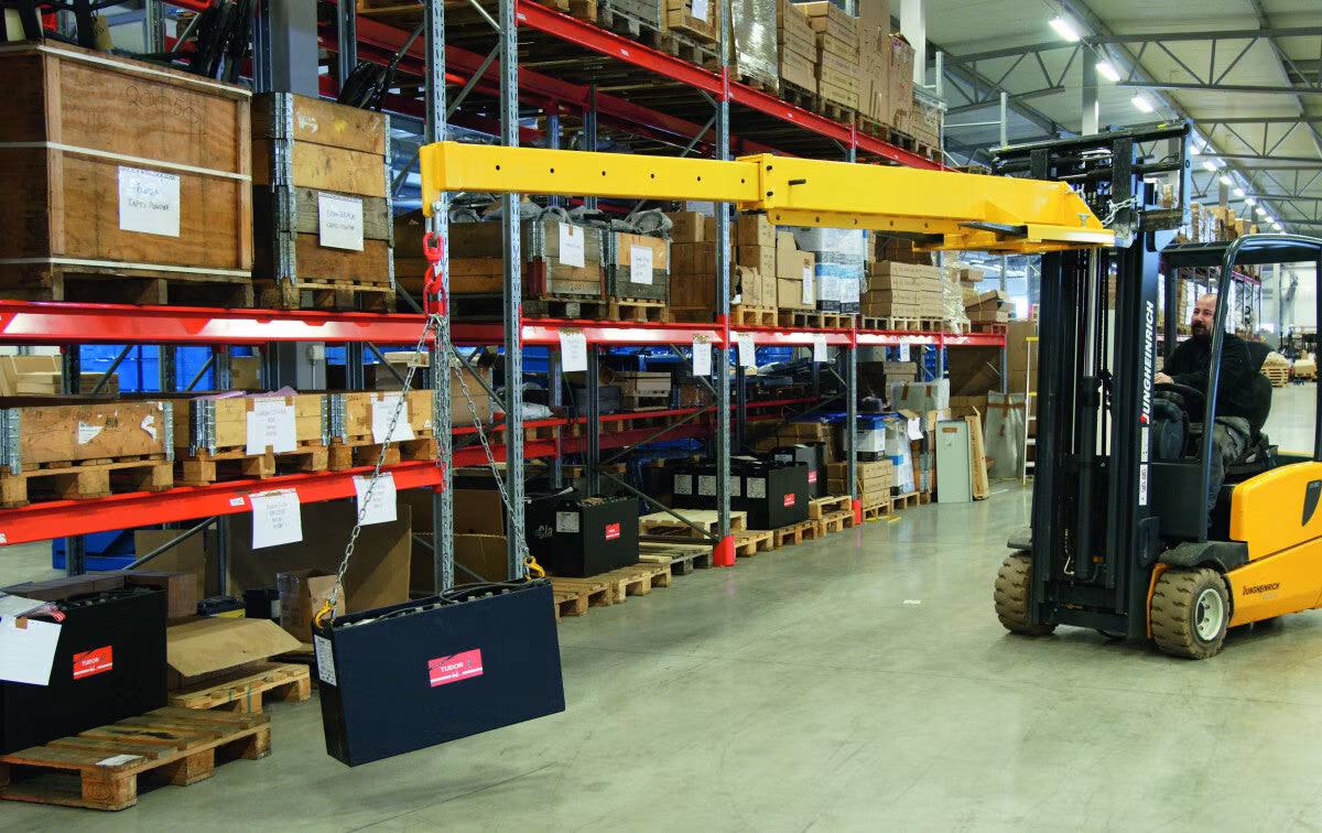 Truckkran 3000 kg, 1221046008