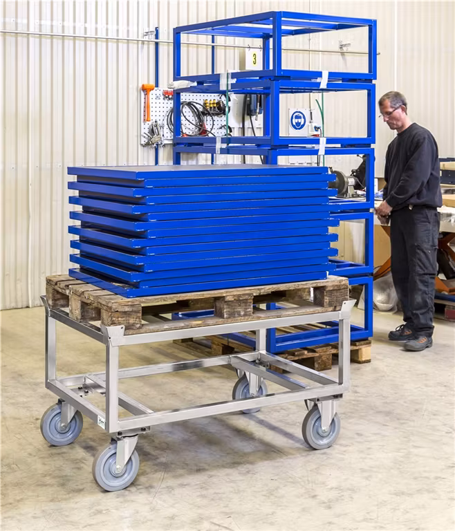 Ställbar pallvagn med pallstyrning 1246x846x705 mm, broms, KM222-EPB