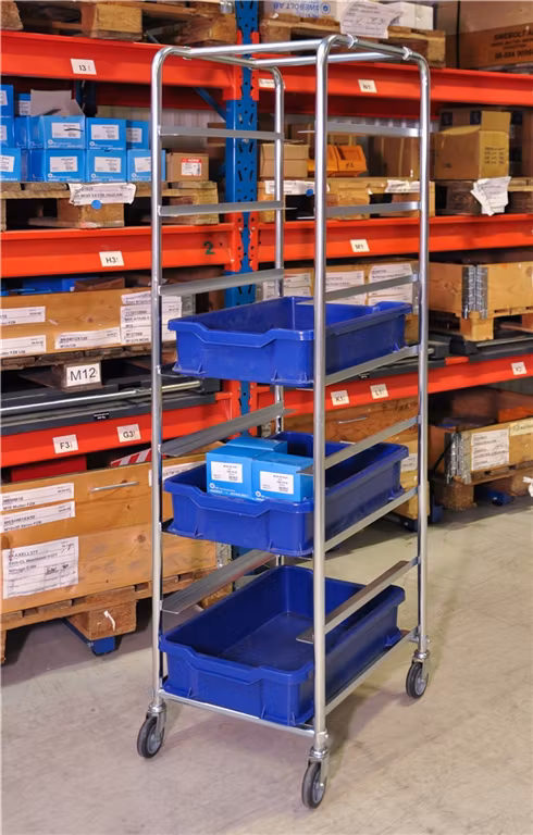 Backvagn för 8 Europabackar med en maxhöjd på 210mm, 150kg, KM164