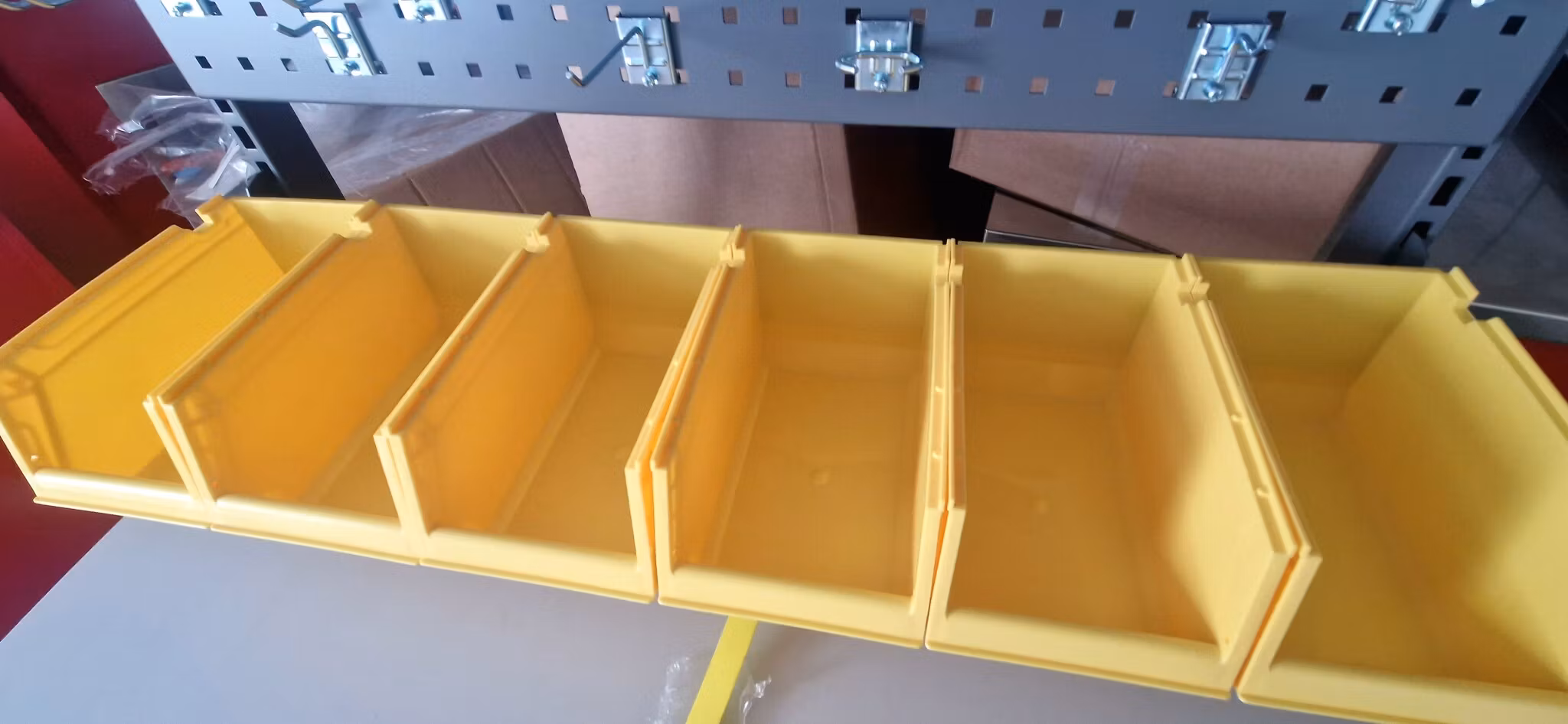 Elektriskt höj & sänkbart arbetsbord 250 kg