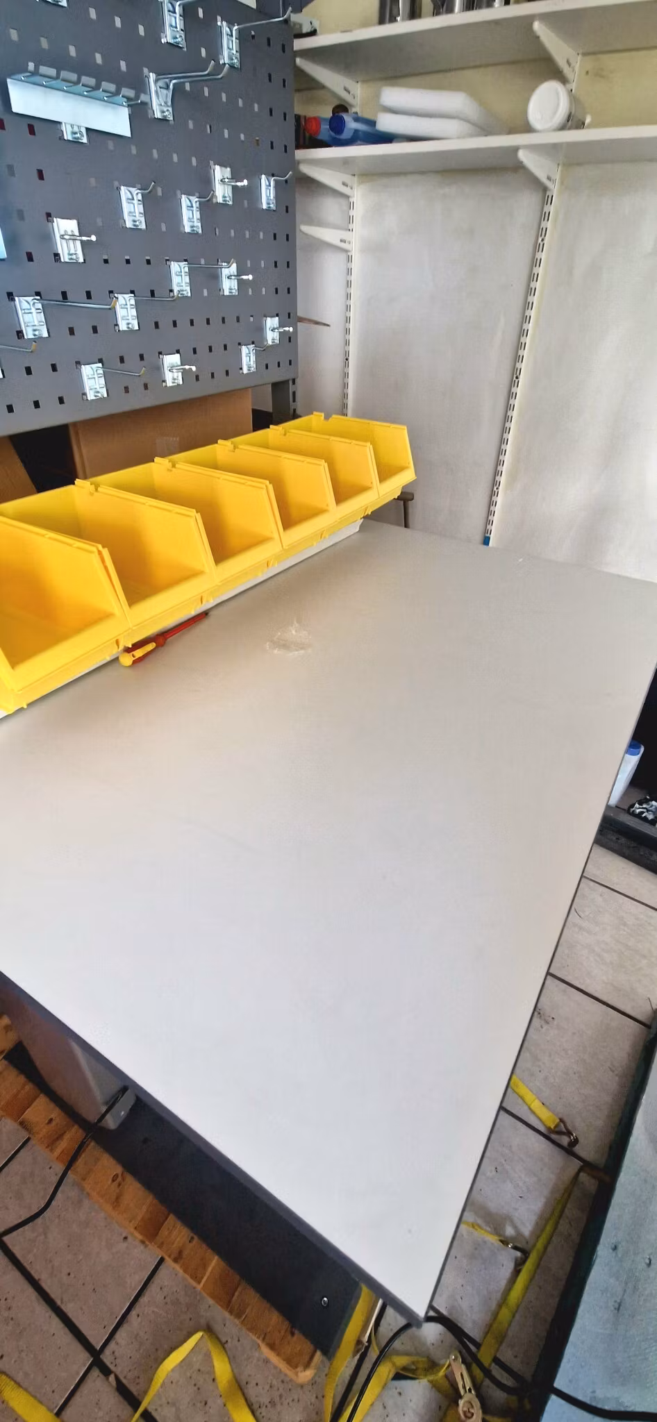 Elektriskt höj & sänkbart arbetsbord 375 kg