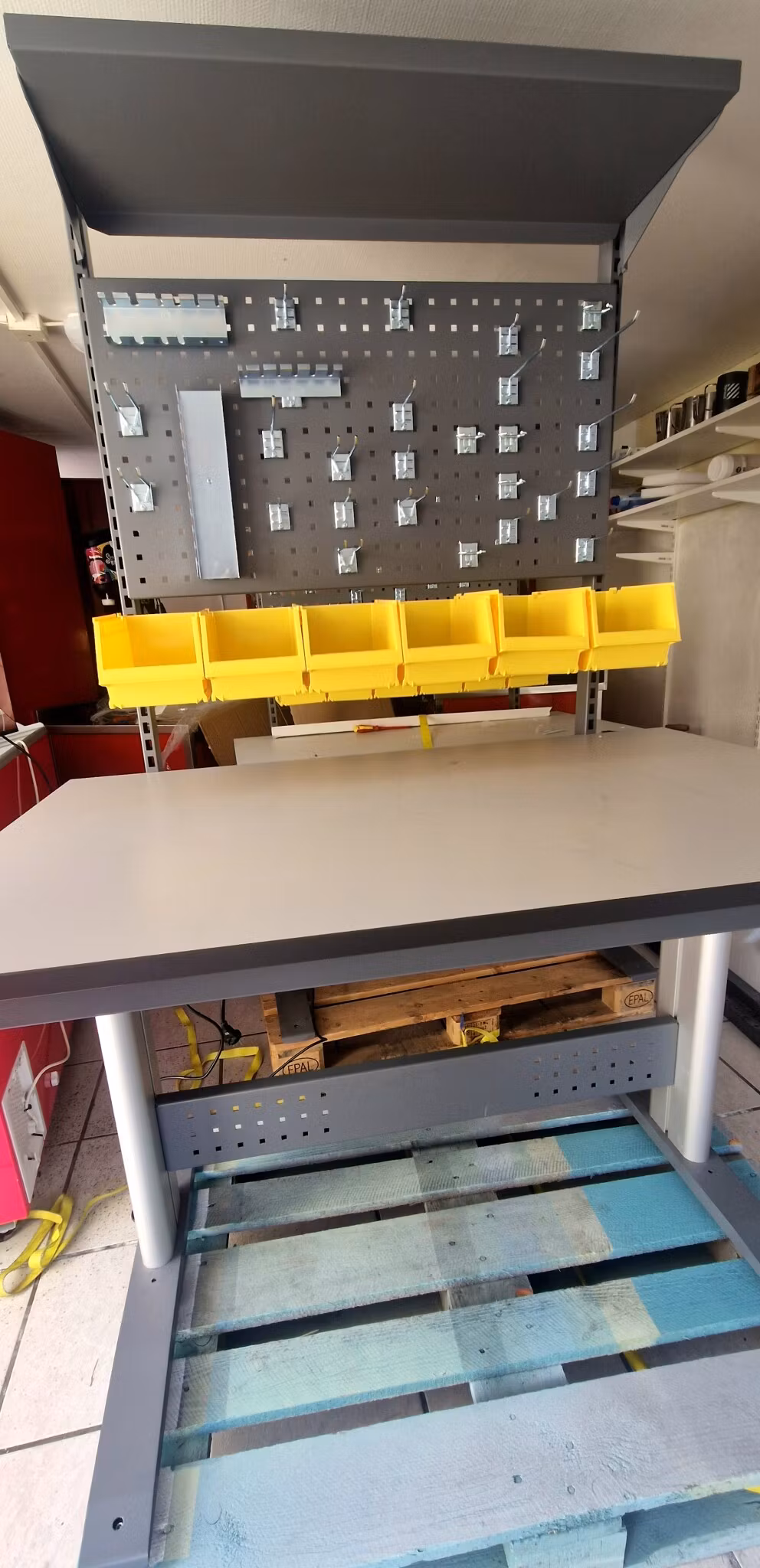 Elektriskt höj & sänkbart arbetsbord 375 kg