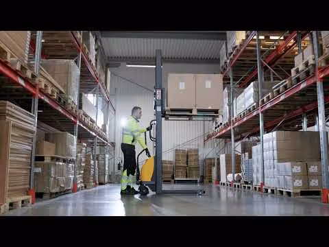 Elektrisk staplare med 2500 mm lyfthöjd för lager och industri