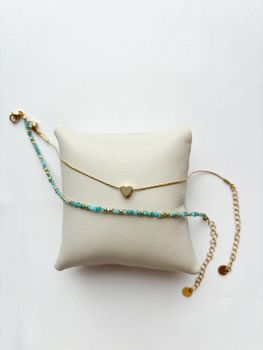 Isblå armbånd