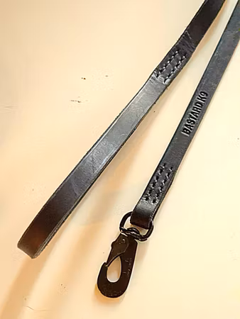 🇺🇦 Väktarkoppel läder