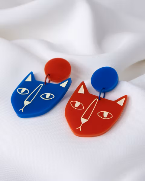 KATT (röd/blå)