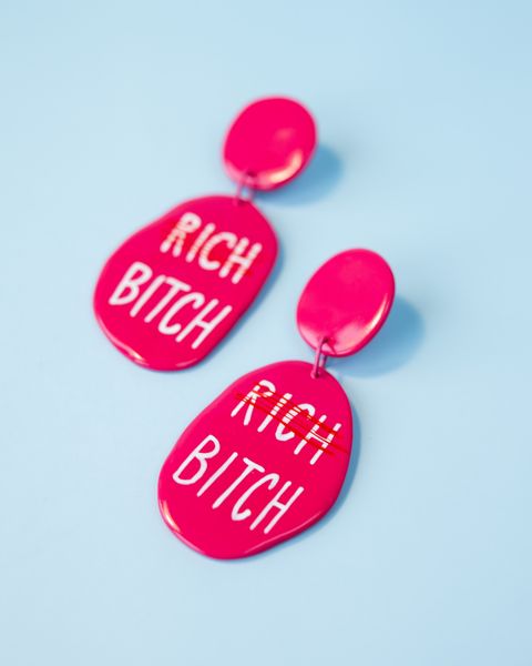 "RICH" BITCH