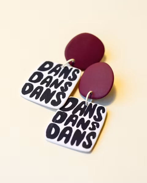 DANS DANS DANS