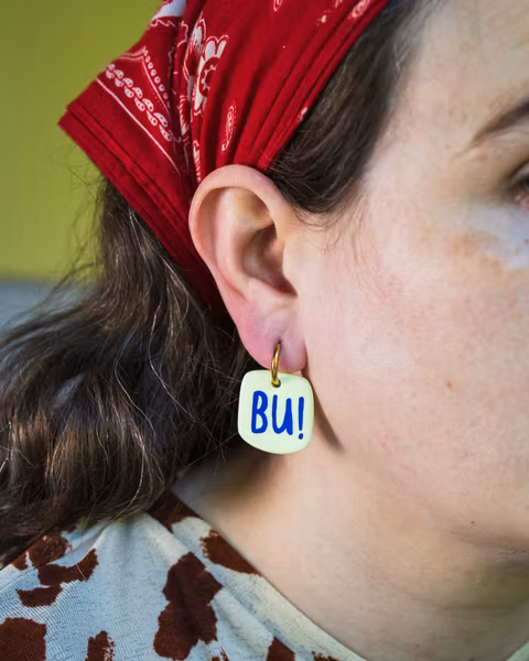BU!