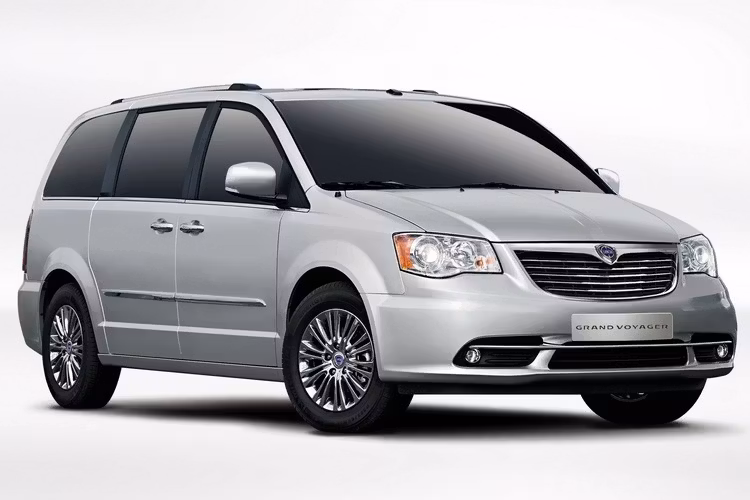 Forskåret solfilm til bil - Solfilm Chrysler Grand Voyager