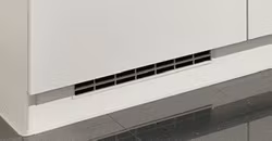 Ventilationsgaller sockel 15 mm Alu-grå