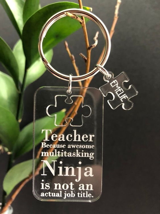 Teacher Ninja! Nyckelring med eget namn