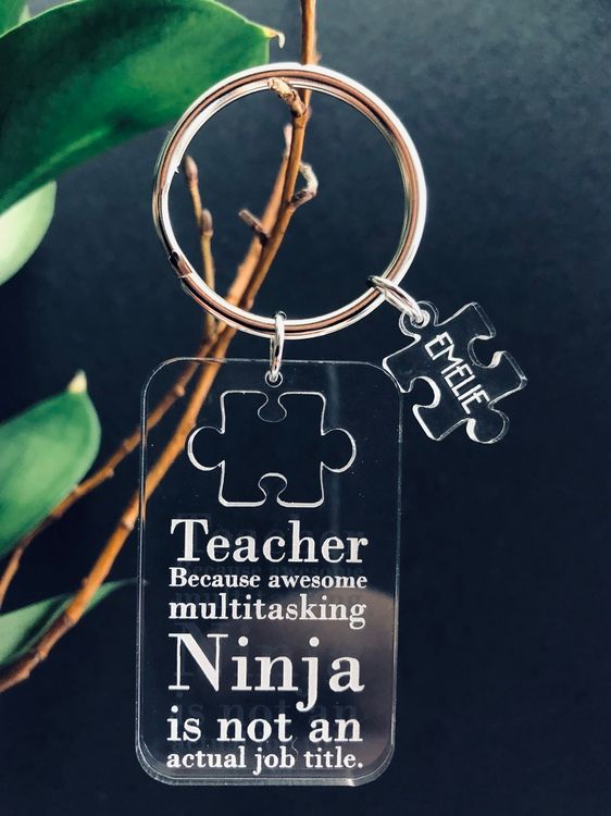 Teacher Ninja! Nyckelring med eget namn