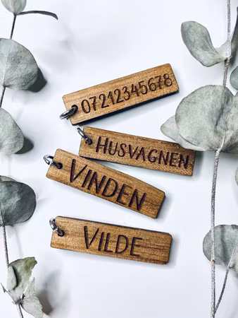 Träberlock med namn