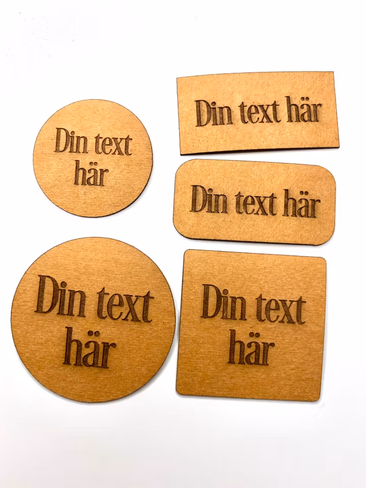 Konstläderlappar/Etiketter - egen text