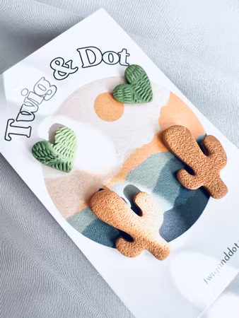 Sandy Cactus + Canyon green heart