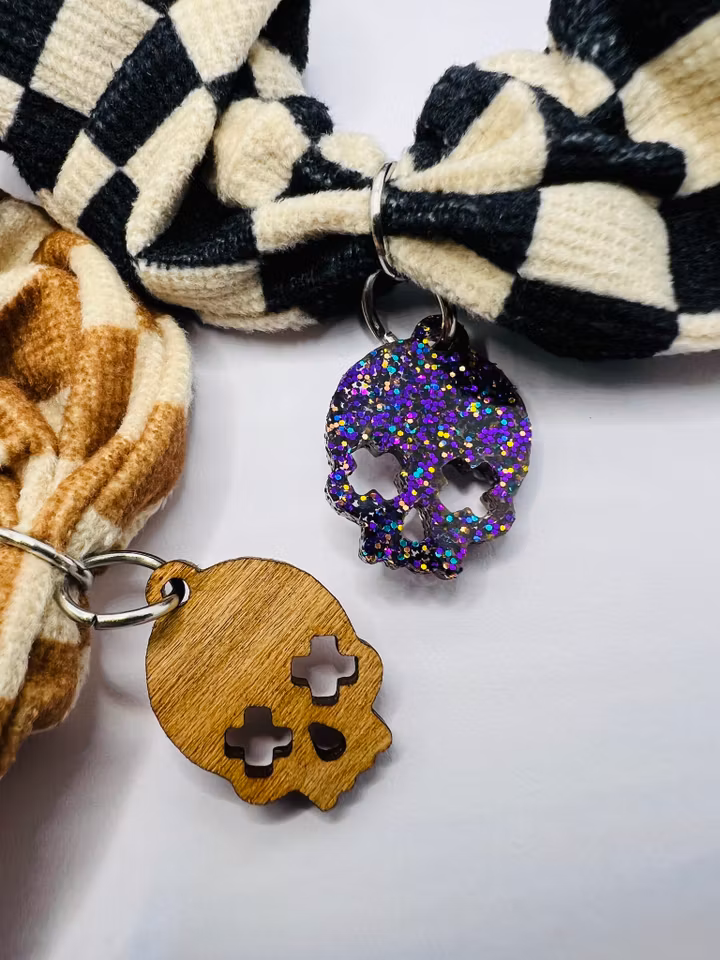 Sully Scull Checker Scrunchie