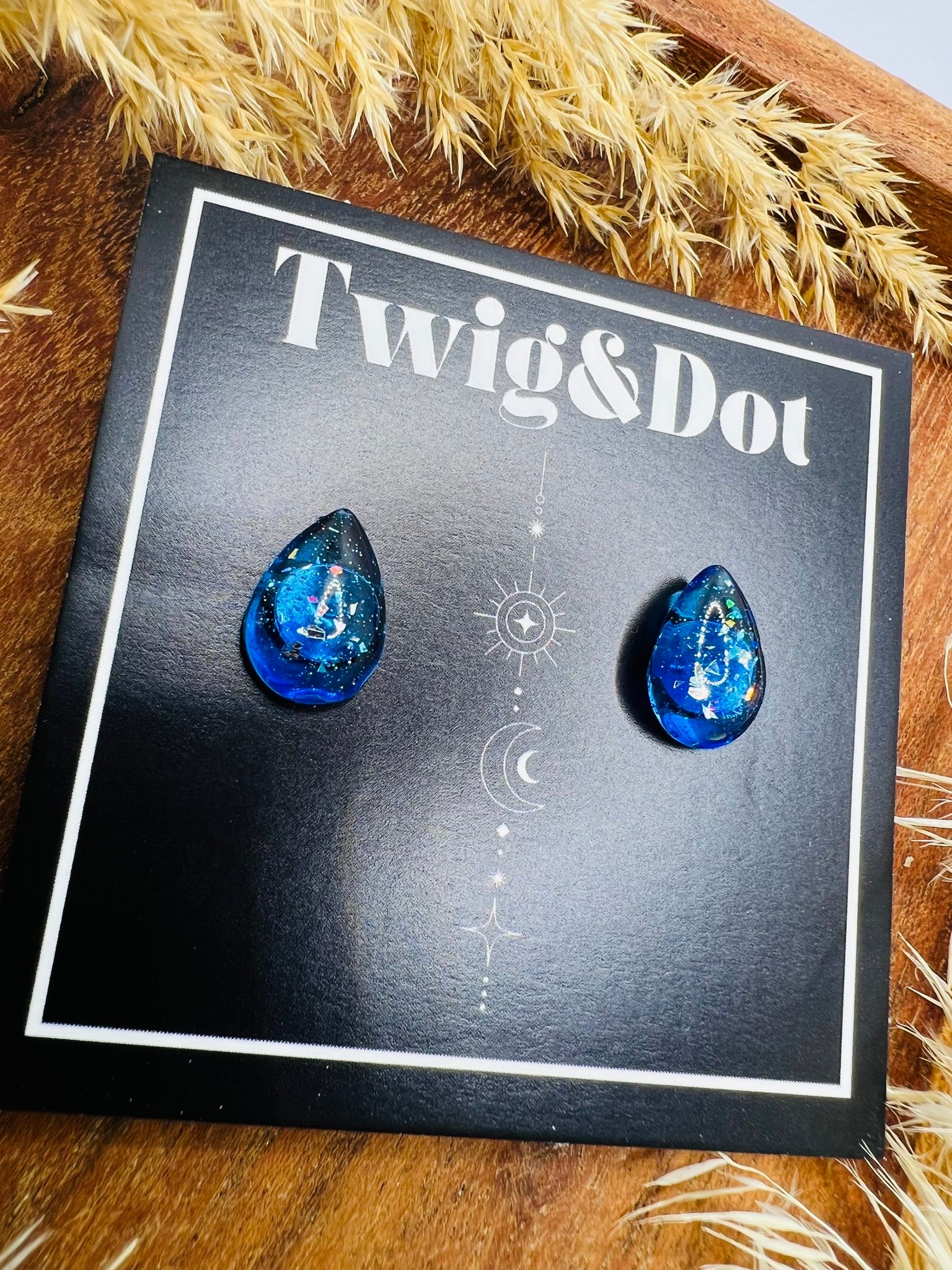 Sapphire night Drop Stud