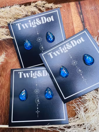 Sapphire night Drop Stud