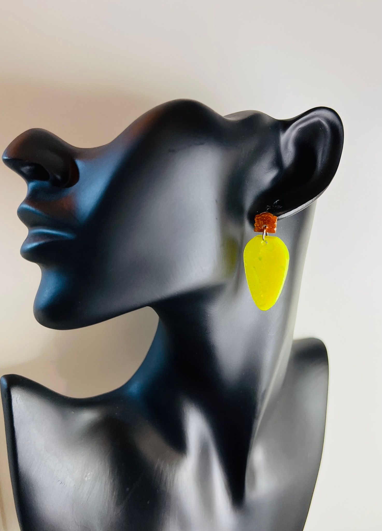 Christmas Lights - Neon Yellow