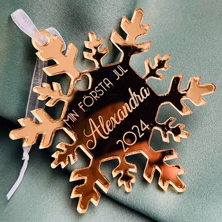 Snöflinga med namn ”Min första jul” - Guldakryl