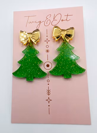 Christmas Tree - Golden Ribbon