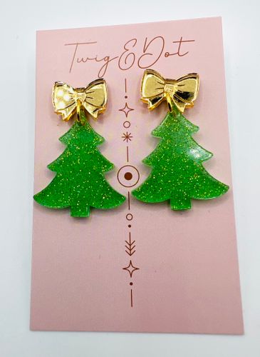 Christmas Tree - Golden Ribbon