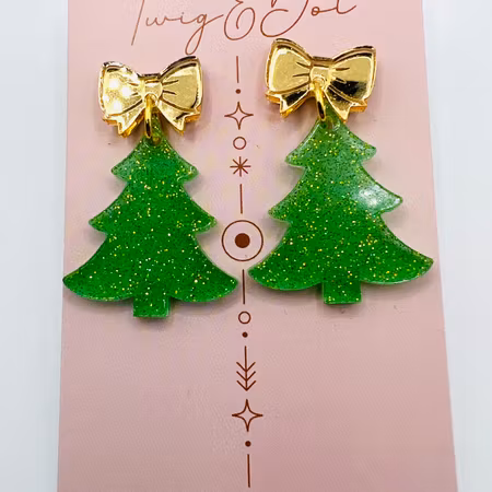 Christmas Tree - Golden Ribbon