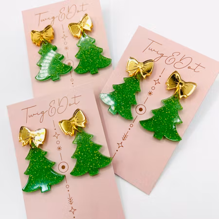 Christmas Tree - Golden Ribbon