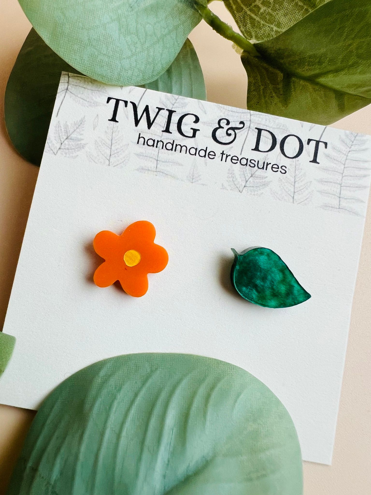 Flower & Leaf