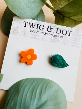 Flower & Leaf