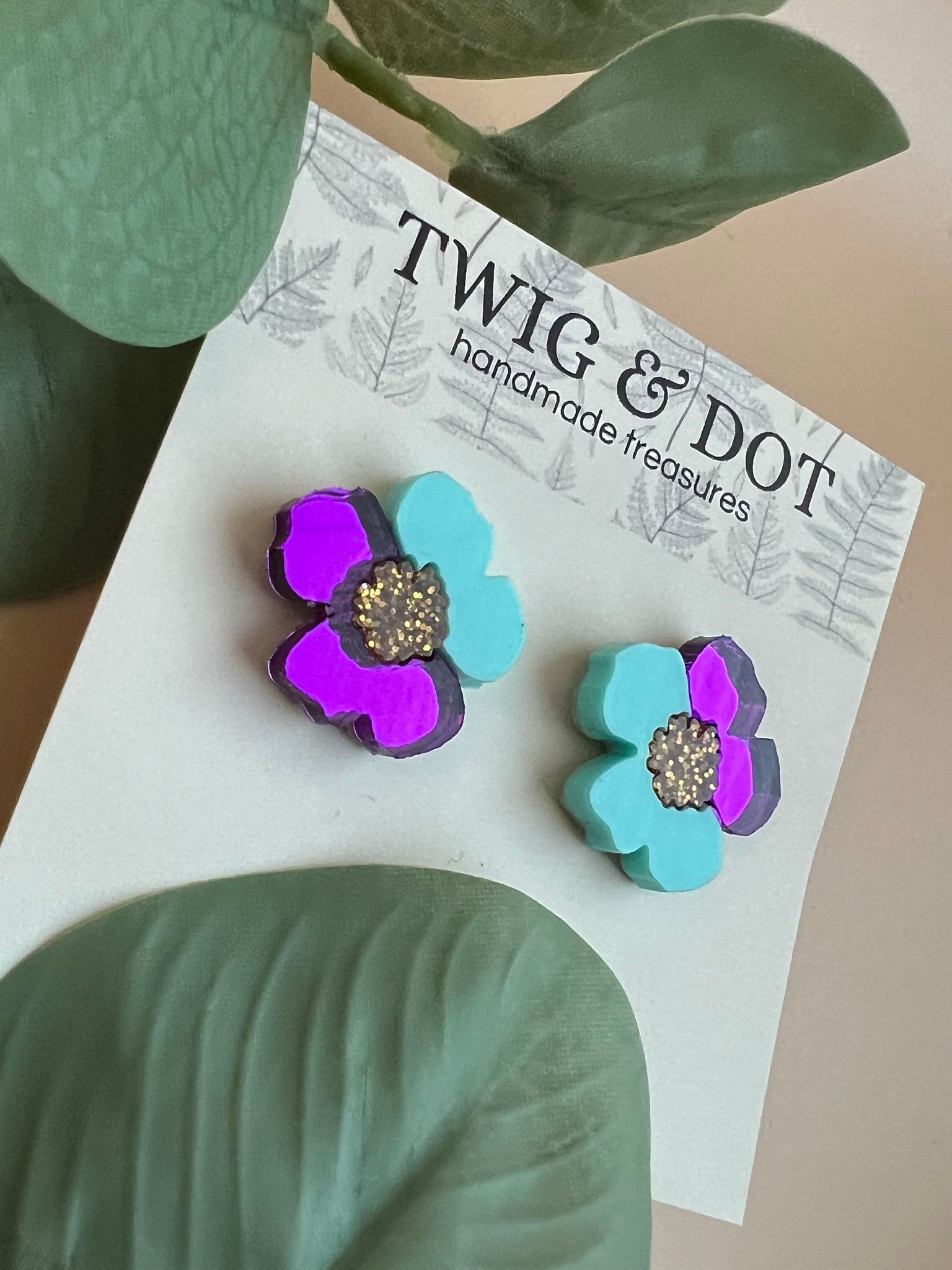 Jewel Flower, mint & purple