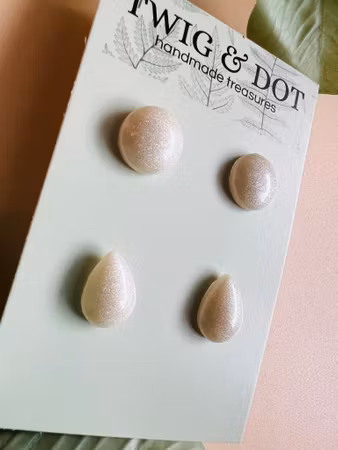 Pearl - Drop & Candy Button