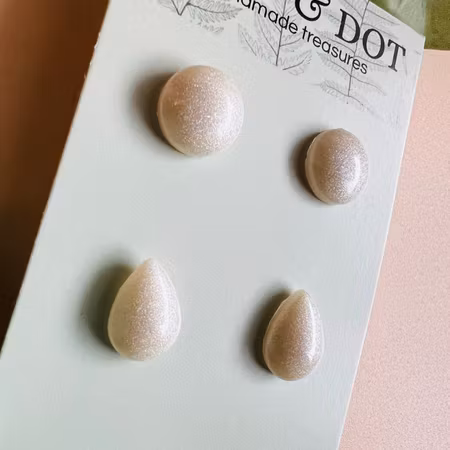 Pearl - Drop & Candy Button