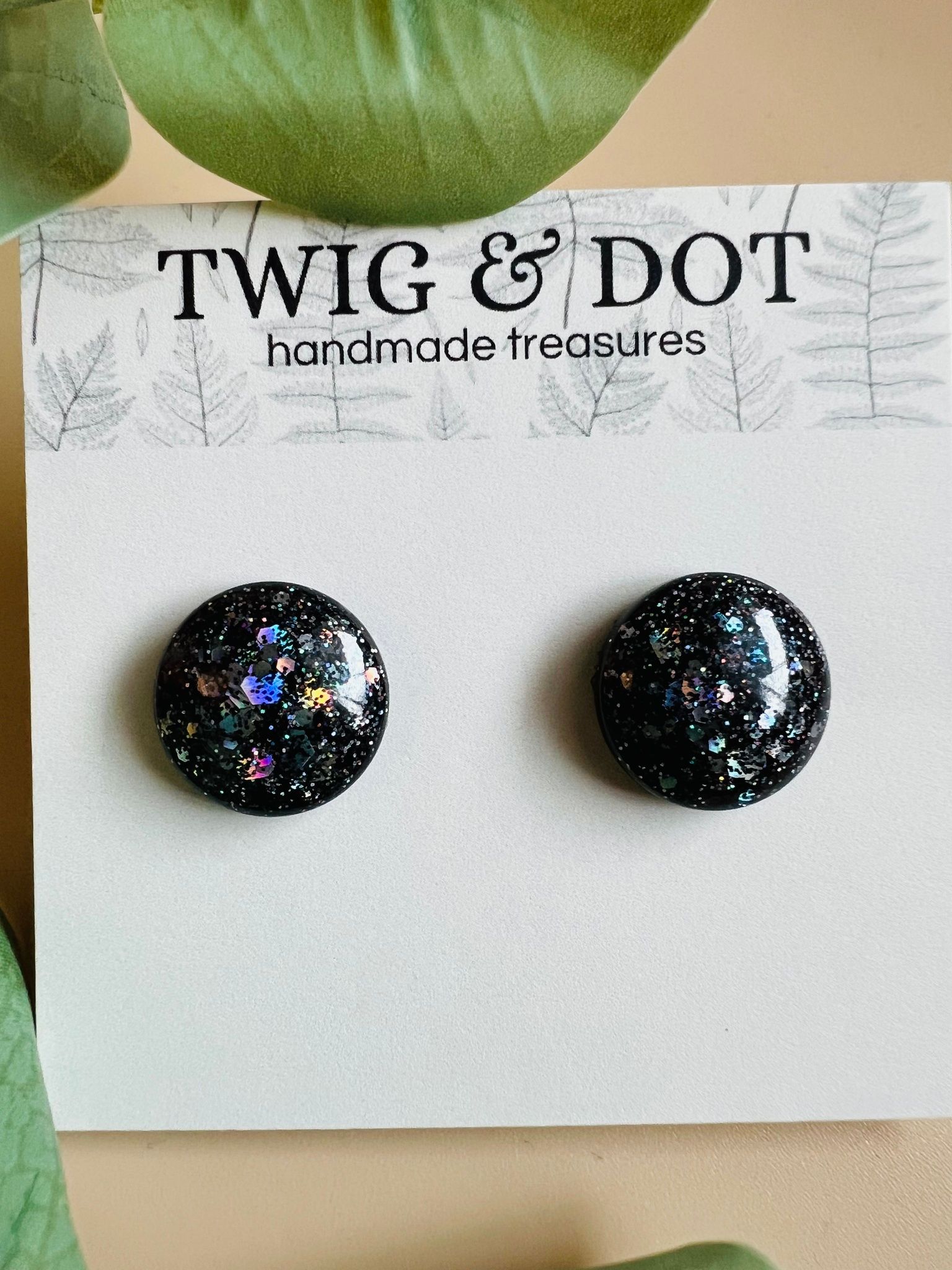 Black space - Button Studs