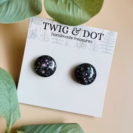 Black space - Button Studs