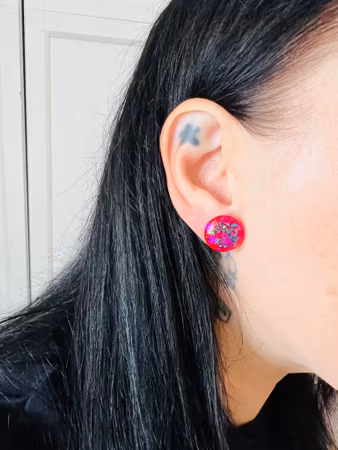 Trickle Button Studs