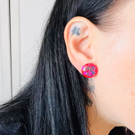 Trickle Button Studs