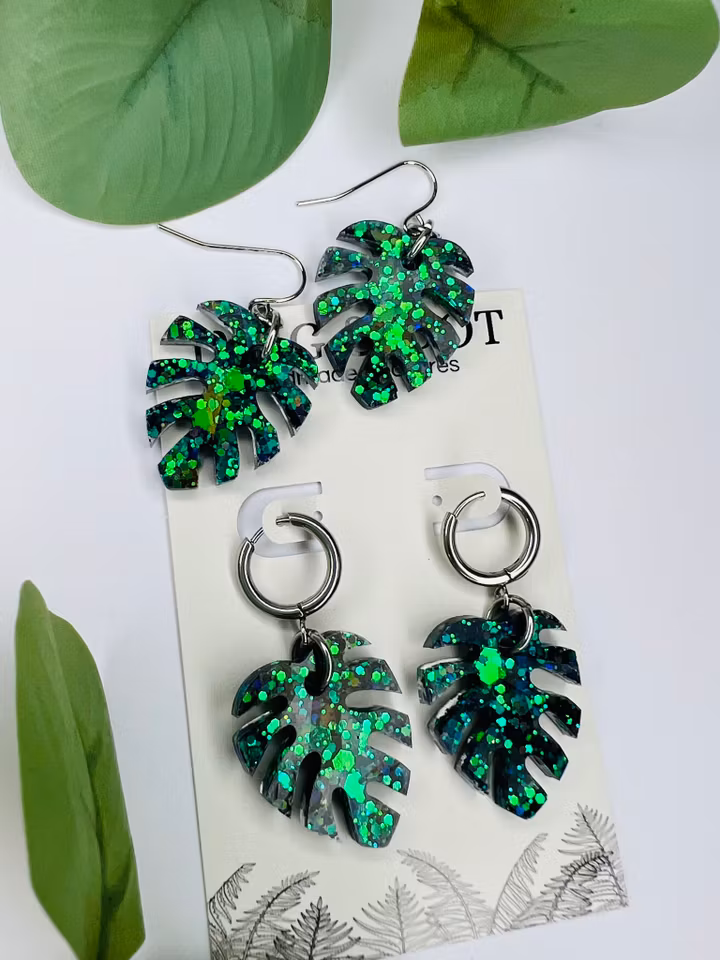 Hey Monstera Mini! - Spellbound Green