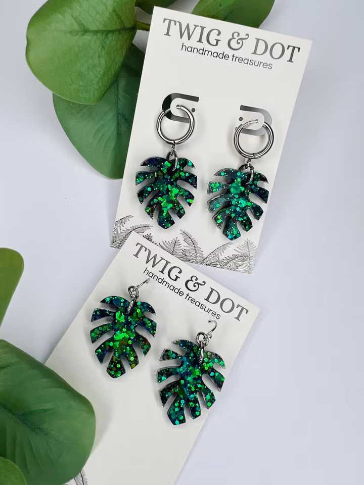 Hey Monstera Mini! - Spellbound Green