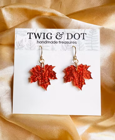 Crushed Amber Maple Leaf