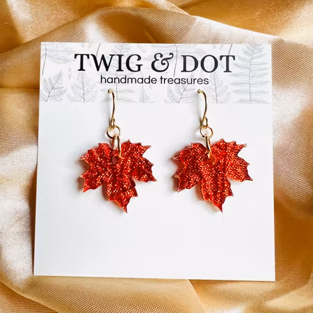 Crushed Amber Maple Leaf