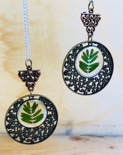Sacred leaf - halsband