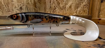 Monster Tail v2 250g 50cm Motoroil Spotted Bullhead