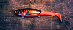 Holger Tailen 13cm (23cm med tail) Roukojärvi Red Devil