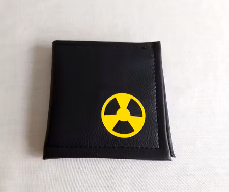 Plånbok - Radioactive logo