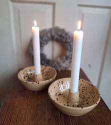 Stänkmålad ljusstake