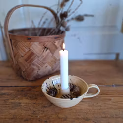 Ljusstake med ögla